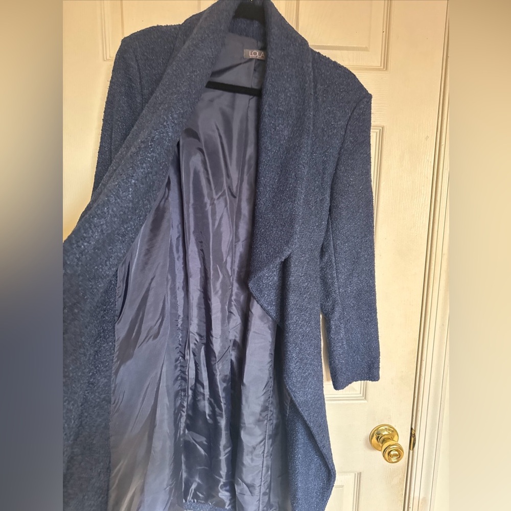NWOT Women’s Lana Wool Blend Blue Robe Size Small With Leather Belt & Pockets - Picture 9 of 9